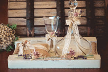 Φόρτωση εικόνας στο εργαλείο προβολής Συλλογής, 06 Σετ γάμου δίσκος-καράφα-ποτήρι με διακόσμηση
