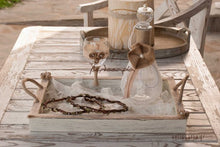 Φόρτωση εικόνας στο εργαλείο προβολής Συλλογής, 53 Σετ γάμου δίσκος-καράφα-ποτήρι με διακόσμηση

