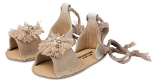 Laden Sie das Bild in den Galerie-Viewer, Baby Krabbelschuhe MI1630-BEIGE
