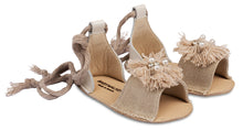 Laden Sie das Bild in den Galerie-Viewer, Baby Krabbelschuhe MI1630-BEIGE
