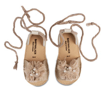 Laden Sie das Bild in den Galerie-Viewer, Baby Krabbelschuhe MI1630-BEIGE
